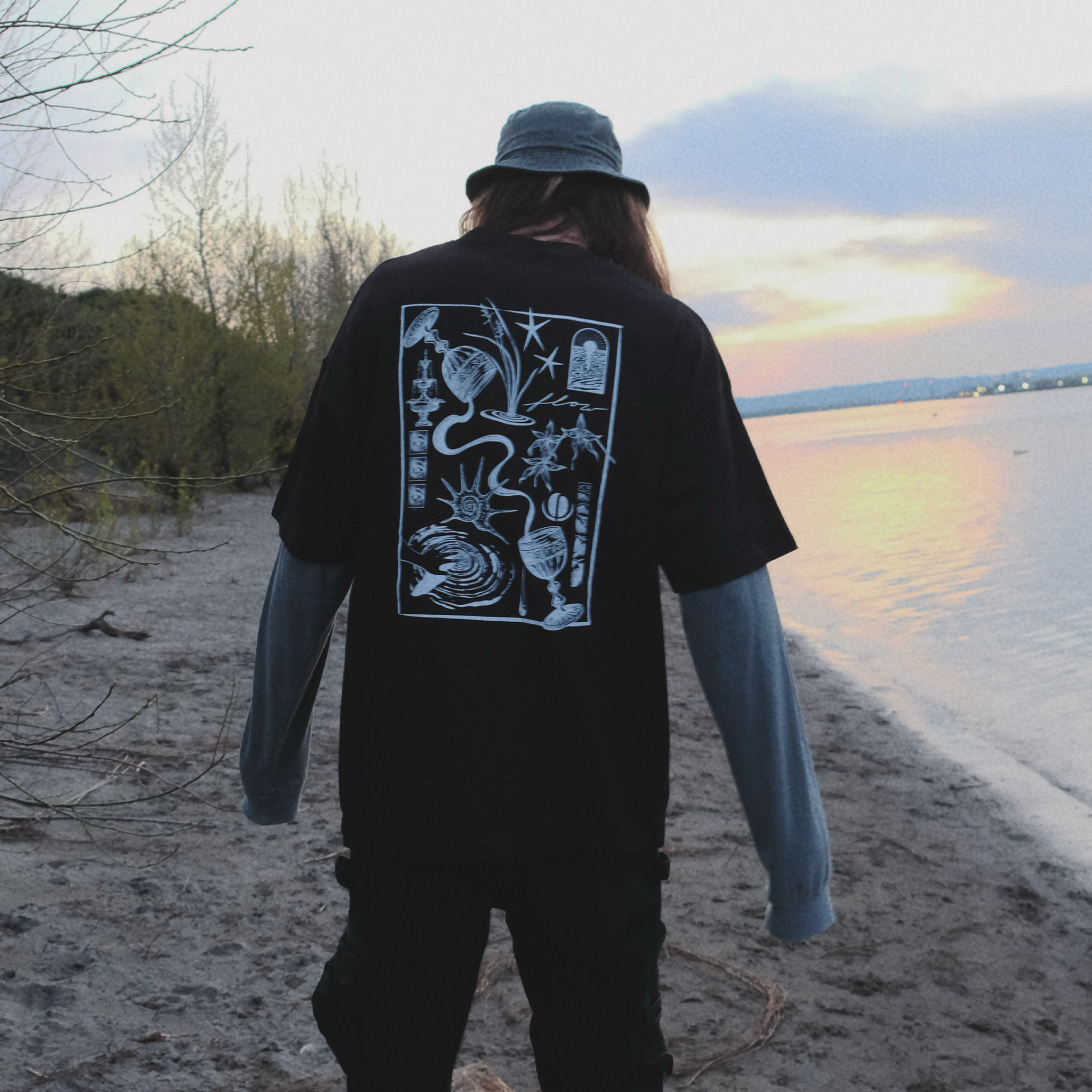 T-Shirt - Alex Moon - Black