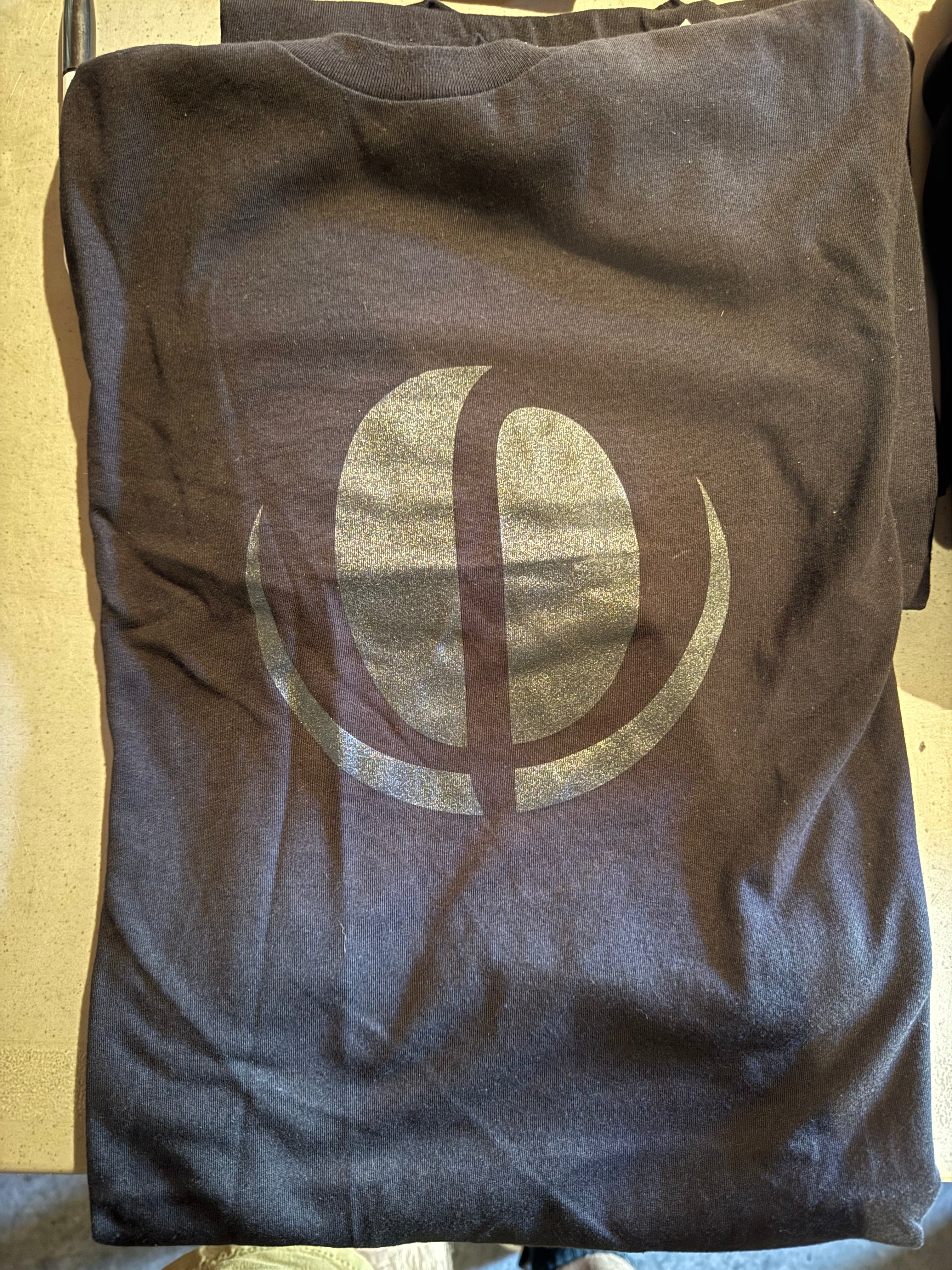 T-Shirt Black on Black Bass Coast