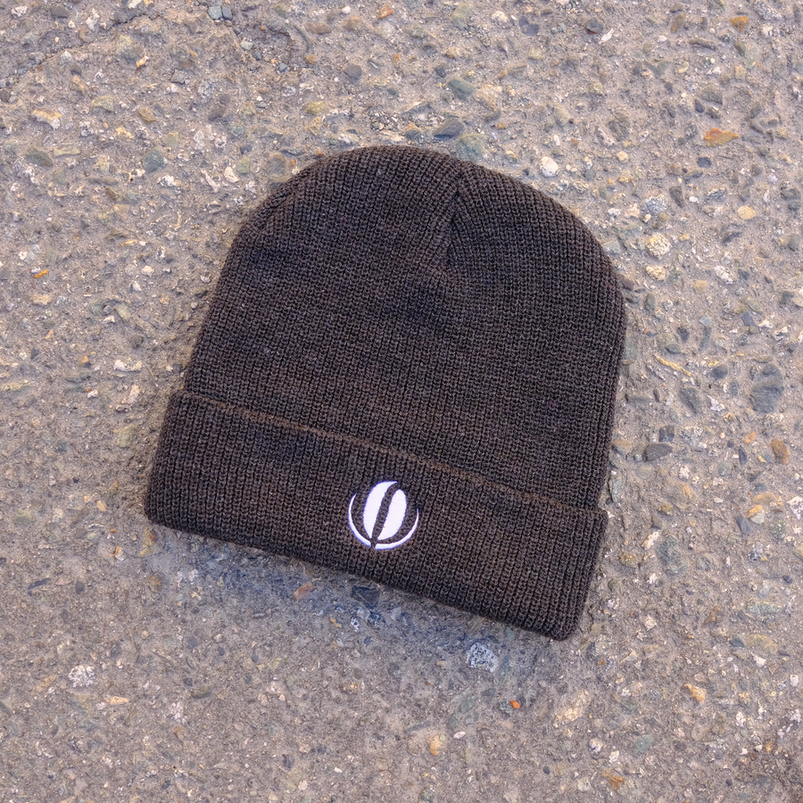 Wide Rib Embroidered Toque